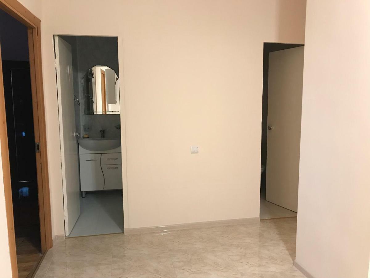 33 Martiros Saryan Street Διαμέρισμα Γιερεβάν Εξωτερικό φωτογραφία
