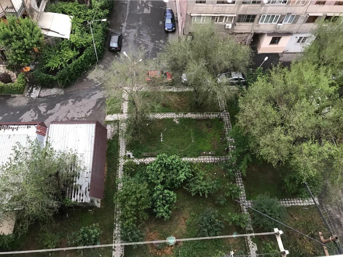 33 Martiros Saryan Street Διαμέρισμα Γιερεβάν Εξωτερικό φωτογραφία