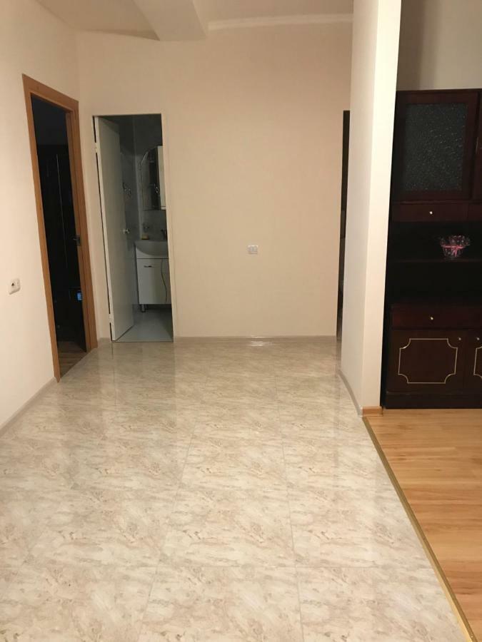 33 Martiros Saryan Street Διαμέρισμα Γιερεβάν Εξωτερικό φωτογραφία