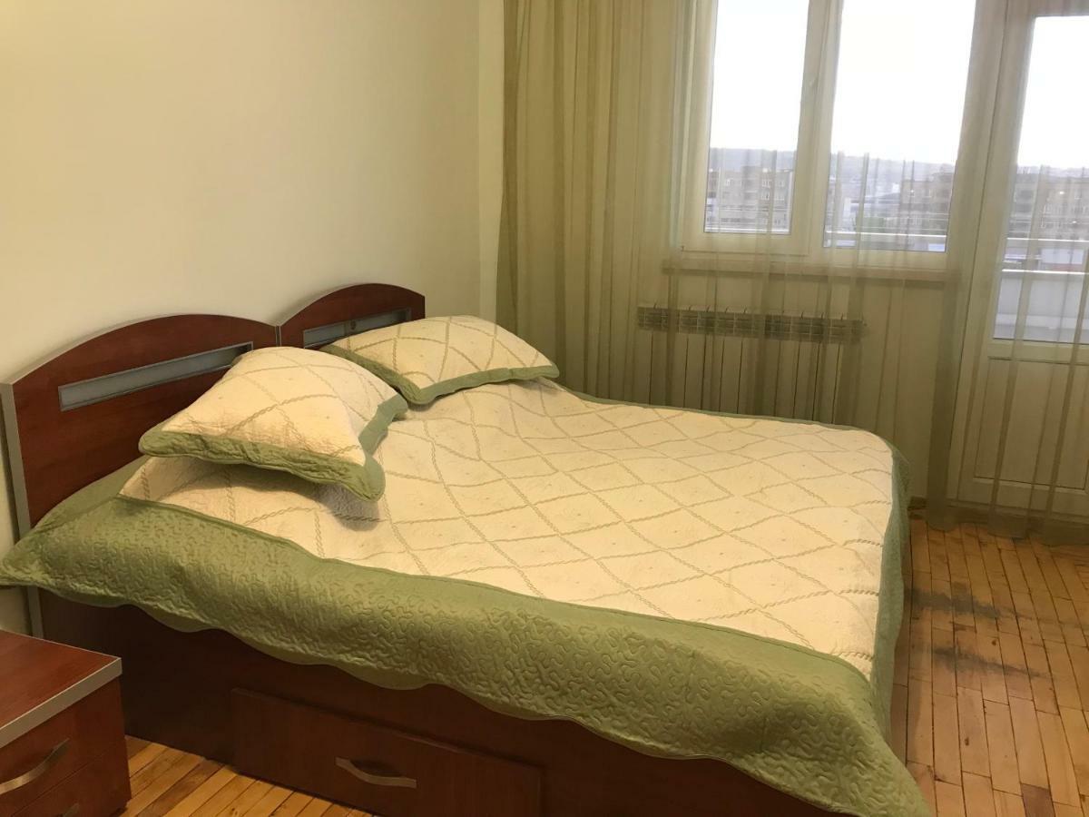 33 Martiros Saryan Street Διαμέρισμα Γιερεβάν Εξωτερικό φωτογραφία