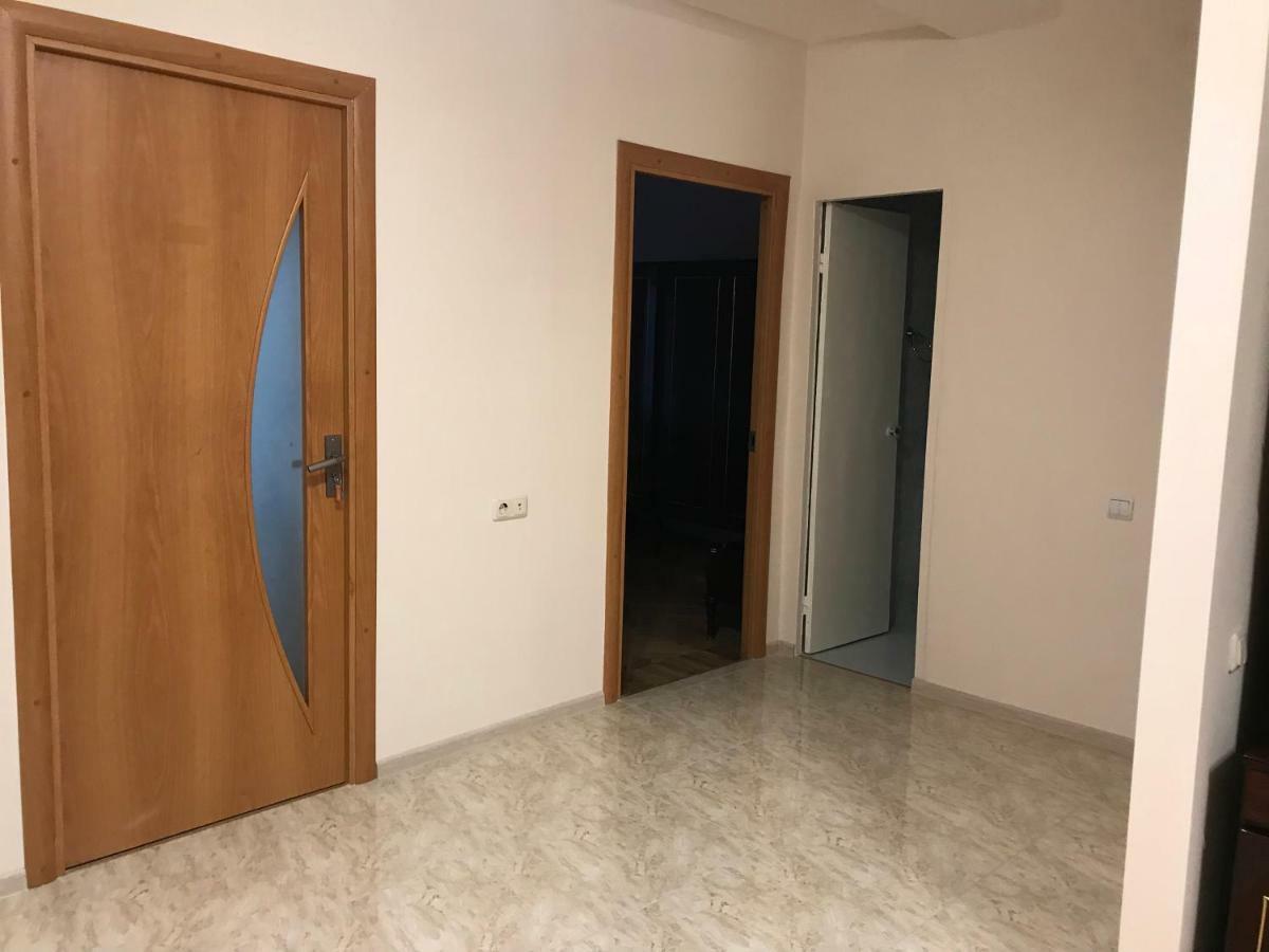 33 Martiros Saryan Street Διαμέρισμα Γιερεβάν Εξωτερικό φωτογραφία